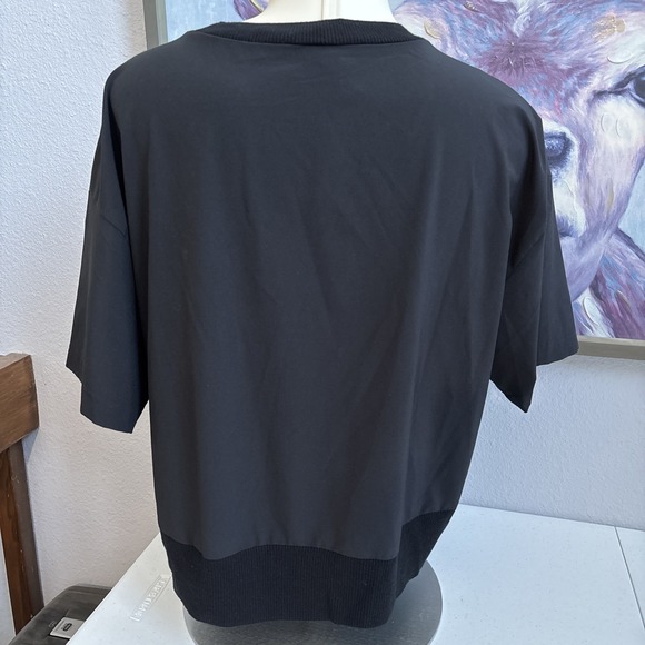 Athleta Women's Medium Cropped Black Lightweight Elevated Short Sleeve T-Shirt - Picture 3 of 12